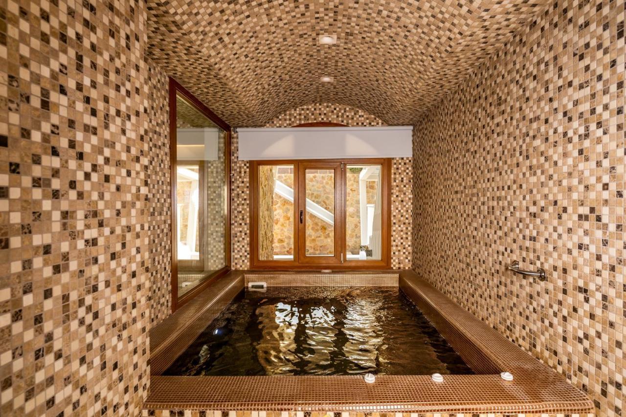 Marvarit Suites Meszariá Kültér fotó