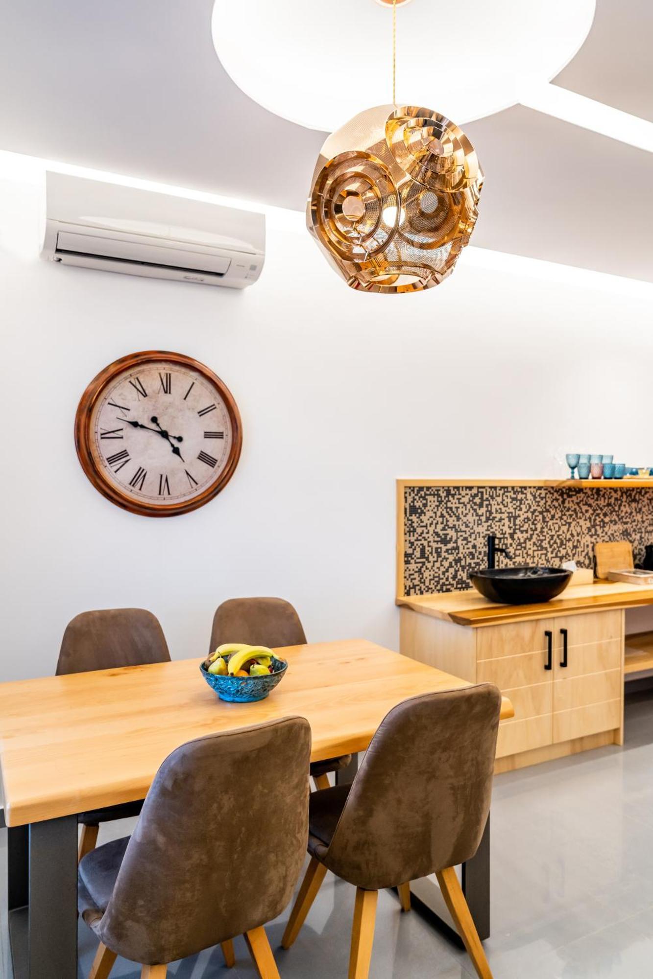 Marvarit Suites Meszariá Szoba fotó