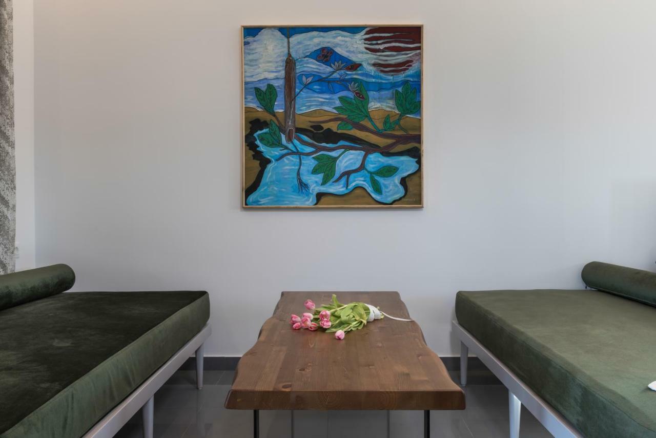 Marvarit Suites Meszariá Kültér fotó