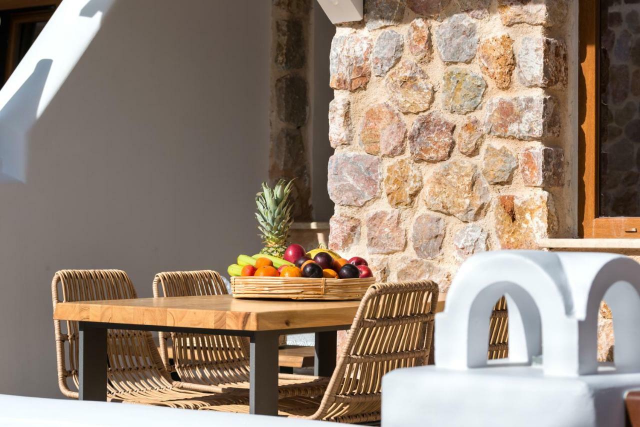 Marvarit Suites Meszariá Kültér fotó